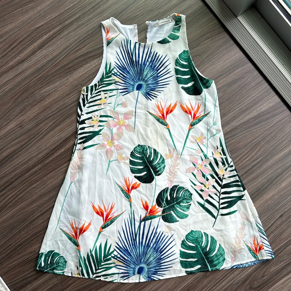Tropical Shift Dress | White with flowers | Size Small